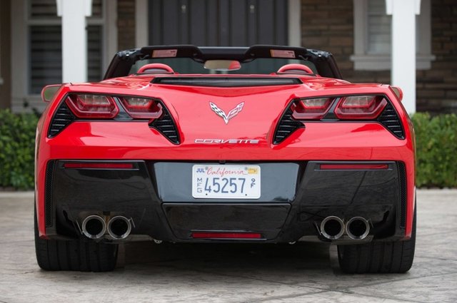 08-2014-chevrolet-corvette-stingray-conv-review-1-1c.jpg