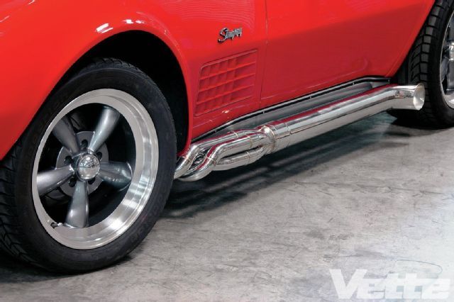 1972-chevrolet-corvette-side-mount-pipes.jpg